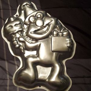Elmo Cake Pan